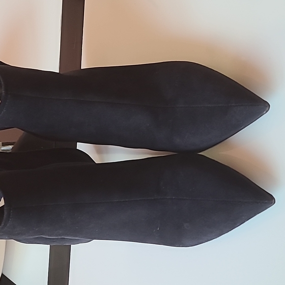 Ladies ankle booties - Picture 11 of 16